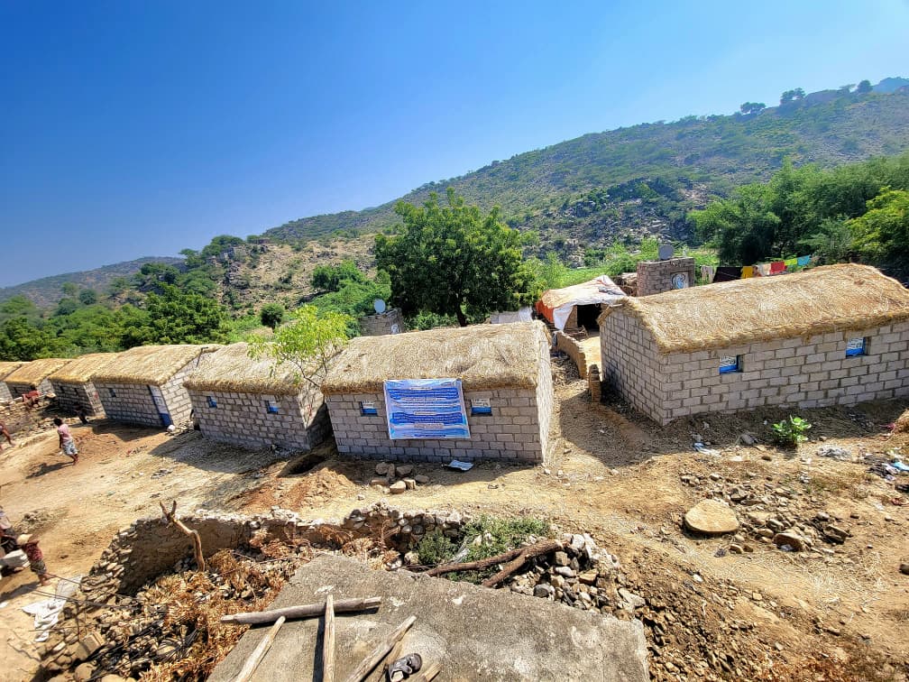 إنقاذ الأرواح ومنح النازحين مأوى آمن في حجة 🏠